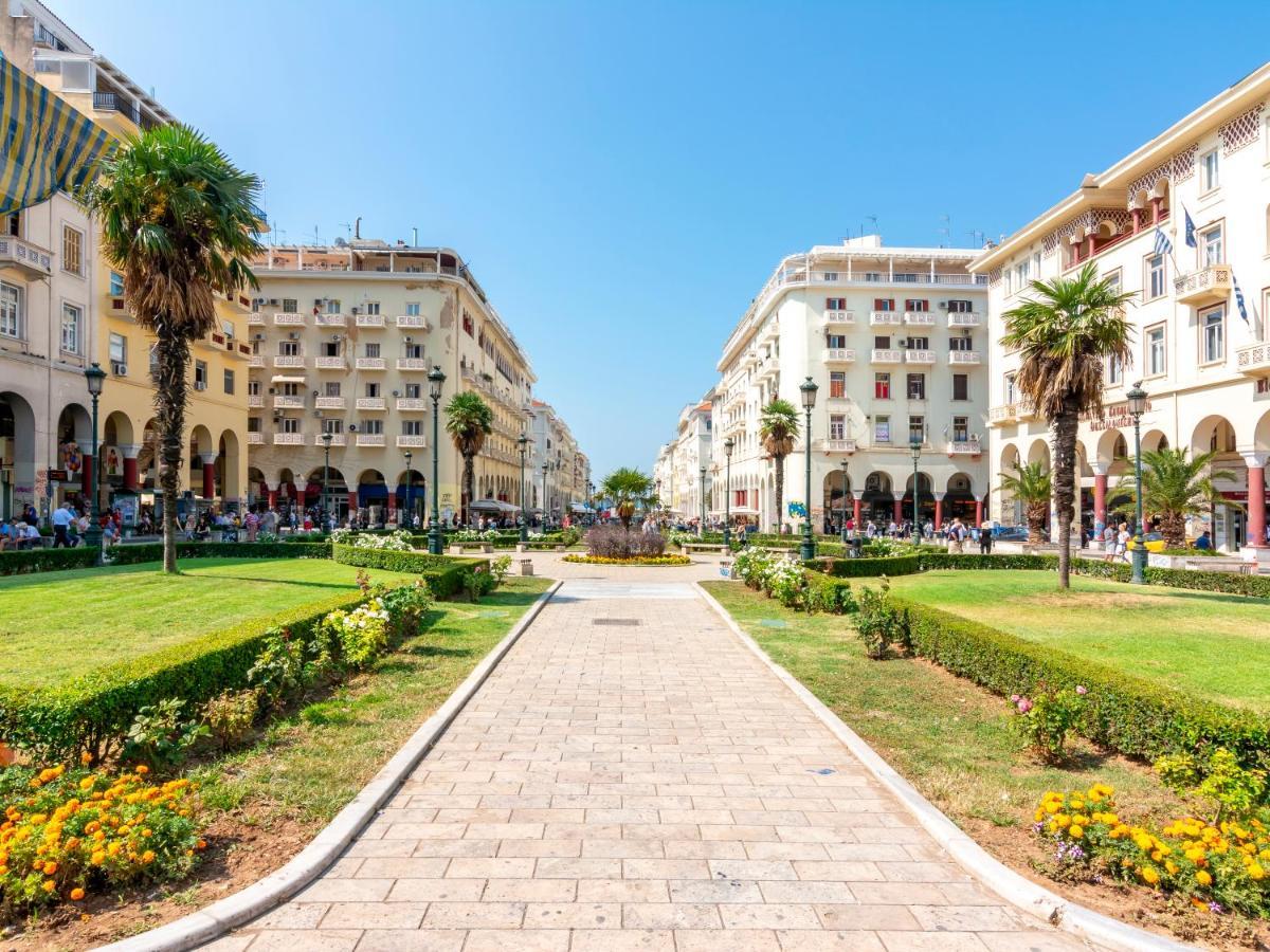 Sanders New Town Thessaloniki Exterior photo